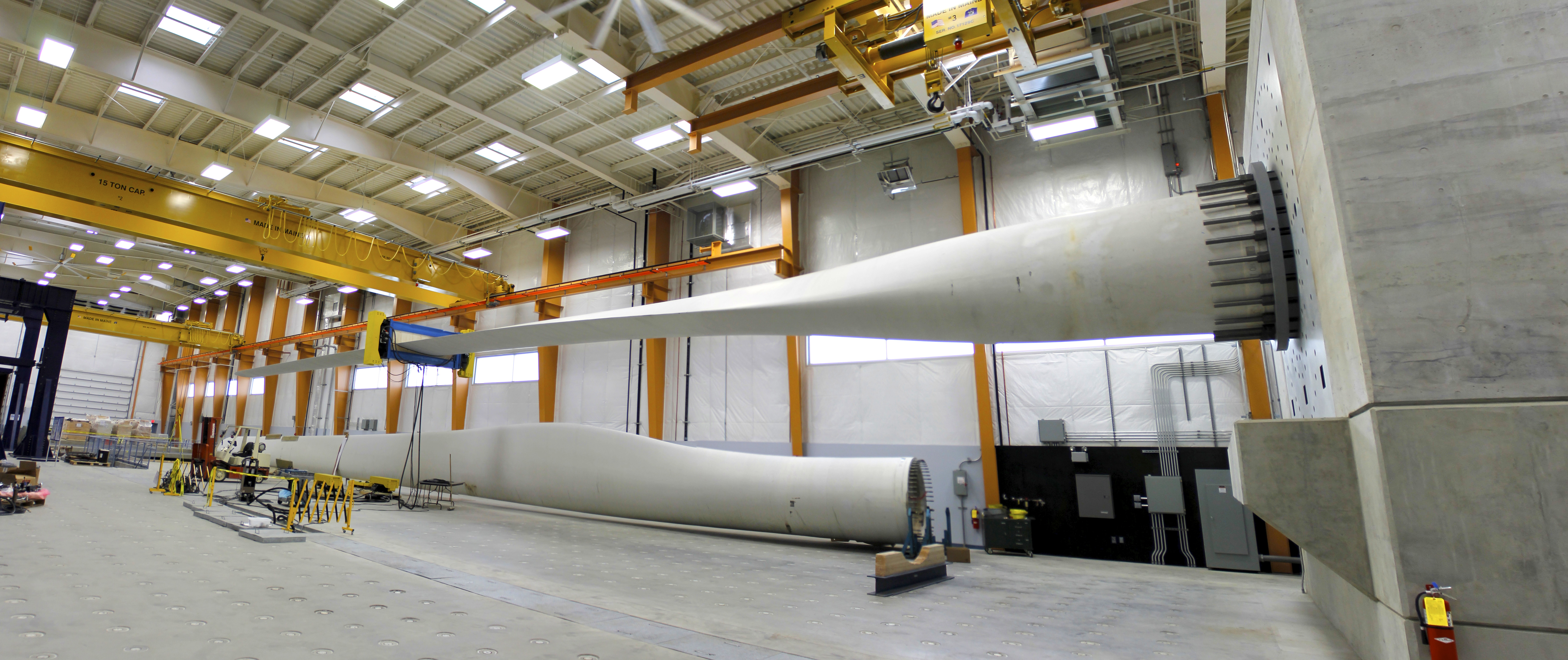 IEC 6140023 Wind Blade Testing Advanced Structures & Composites Center University of Maine